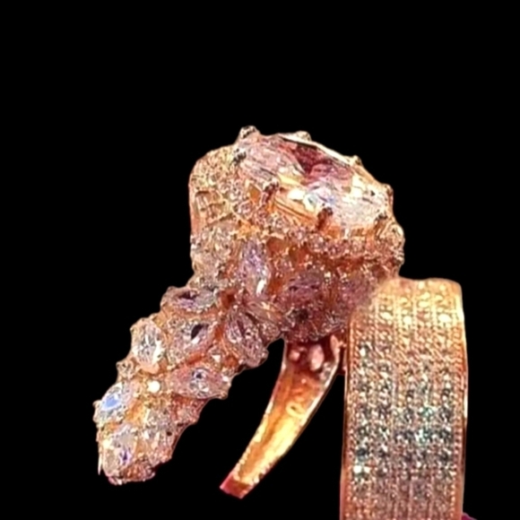 NEW Engagement set gold tone , red stone wedding 10 band and engagement … - Picture 5 of 5